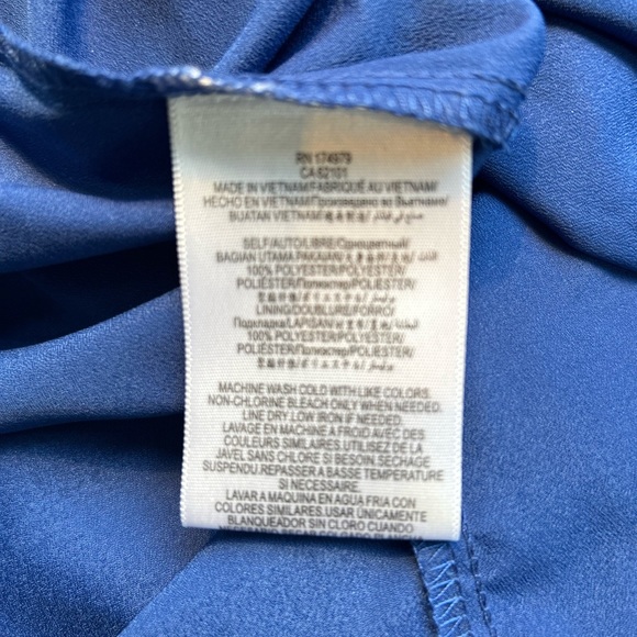 BCBGeneration blue mini dress v neck line - Picture 8 of 8